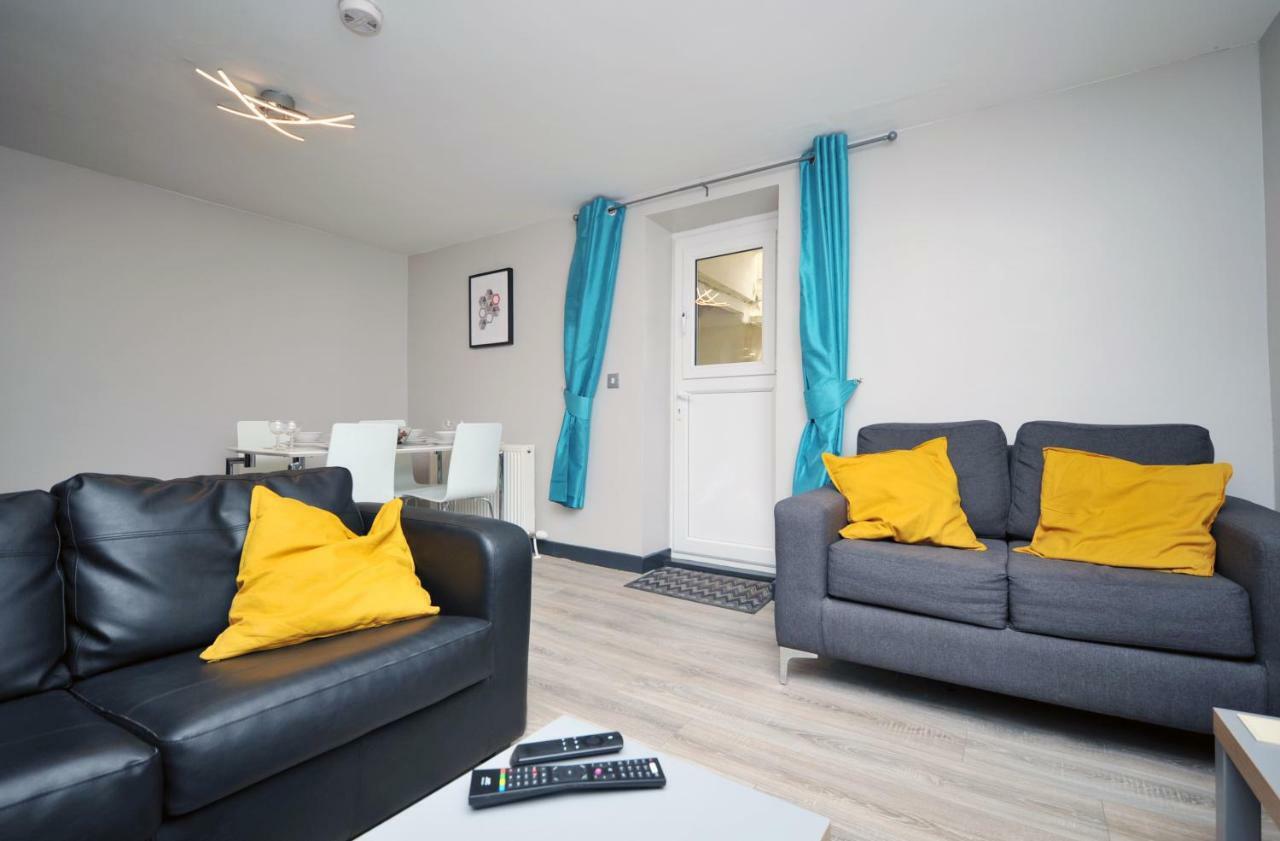 Stone'S Throw City Centre - Tv In Every Bedroom! 斯旺西 外观 照片